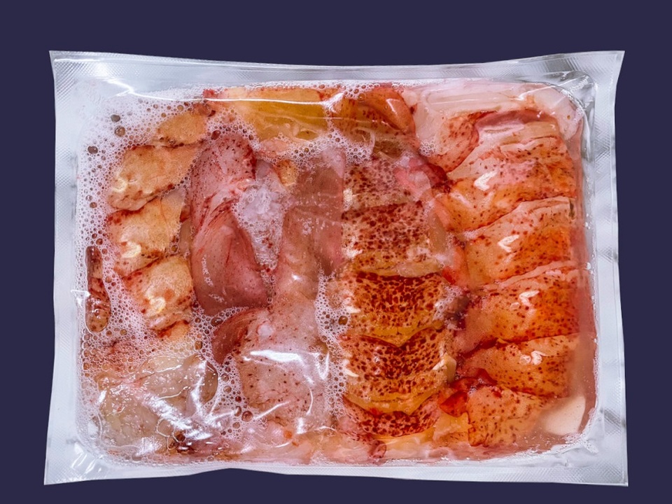 Lobster Claw & Knuckle Meat Raw - 12 x 454 gram